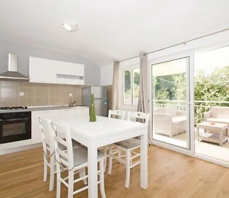 Holiday home Robinson House In With Sea View, Terrace, Air Conditioning, Wifi 3439-1 *