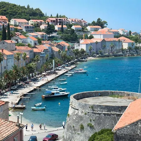 Holiday home Robinson House In With Sea View, Terrace, Air Conditioning, Wifi 3439-1 Vela Luka