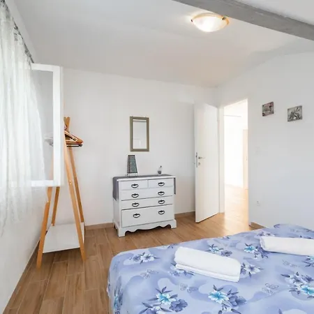 Holiday home Robinson House In With Sea View, Terrace, Air Conditioning, Wifi 3439-1 *