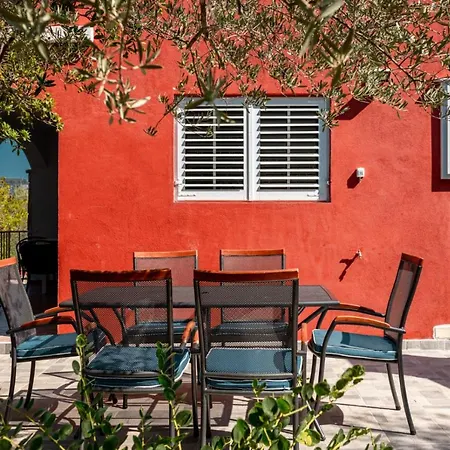 Robinson House In With Sea View, Terrace, Air Conditioning, Wifi 3439-1 Dom wakacyjny