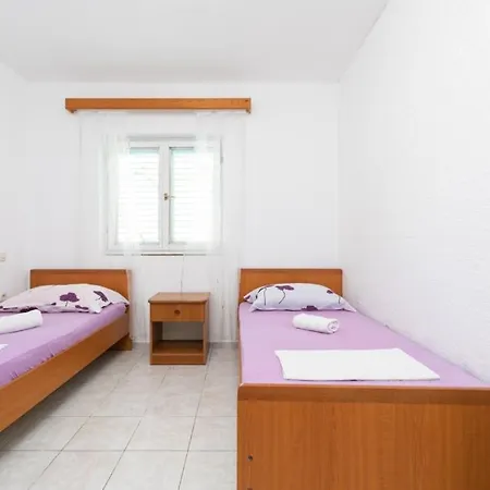 Holiday home Robinson House In With Sea View, Terrace, Air Conditioning, Wifi 3439-1