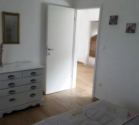 Holiday home Robinson House In With Sea View, Terrace, Air Conditioning, Wifi 3439-1 Vela Luka