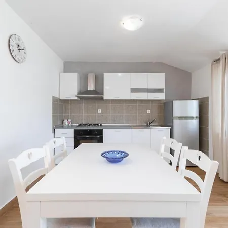 Robinson House In With Sea View, Terrace, Air Conditioning, Wifi 3439-1